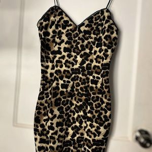 Cheetah print dress with mini slit